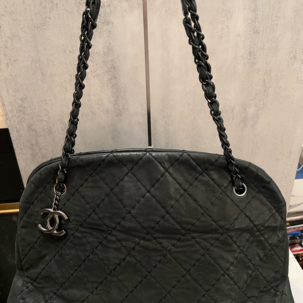 CHANEL Just Mademoiselle Bowling Bag Black Iridescent Quilted Leather